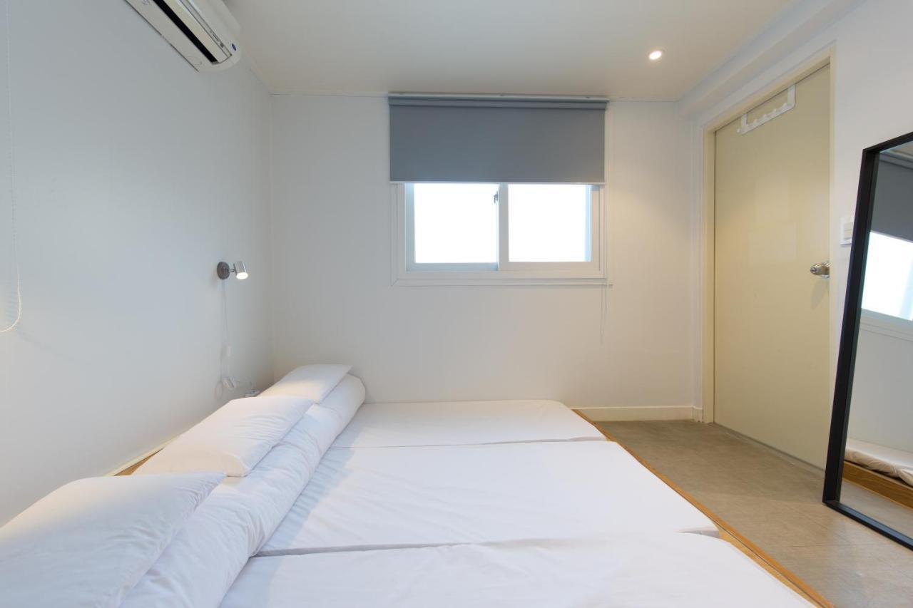 Bingo Hostel Insadong ソウル特別市 エクステリア 写真