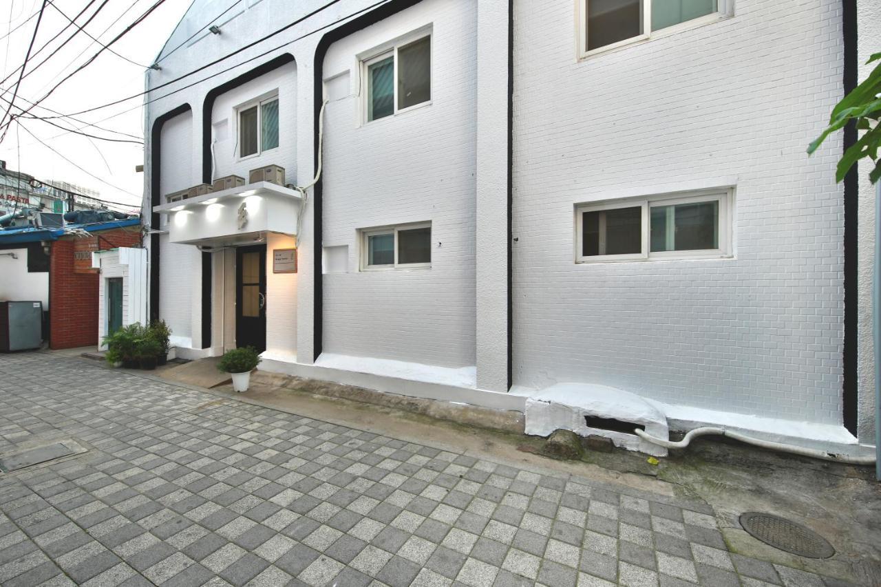 Bingo Hostel Insadong ソウル特別市 エクステリア 写真